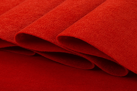 Non woven punched chenille red rugs popular in market